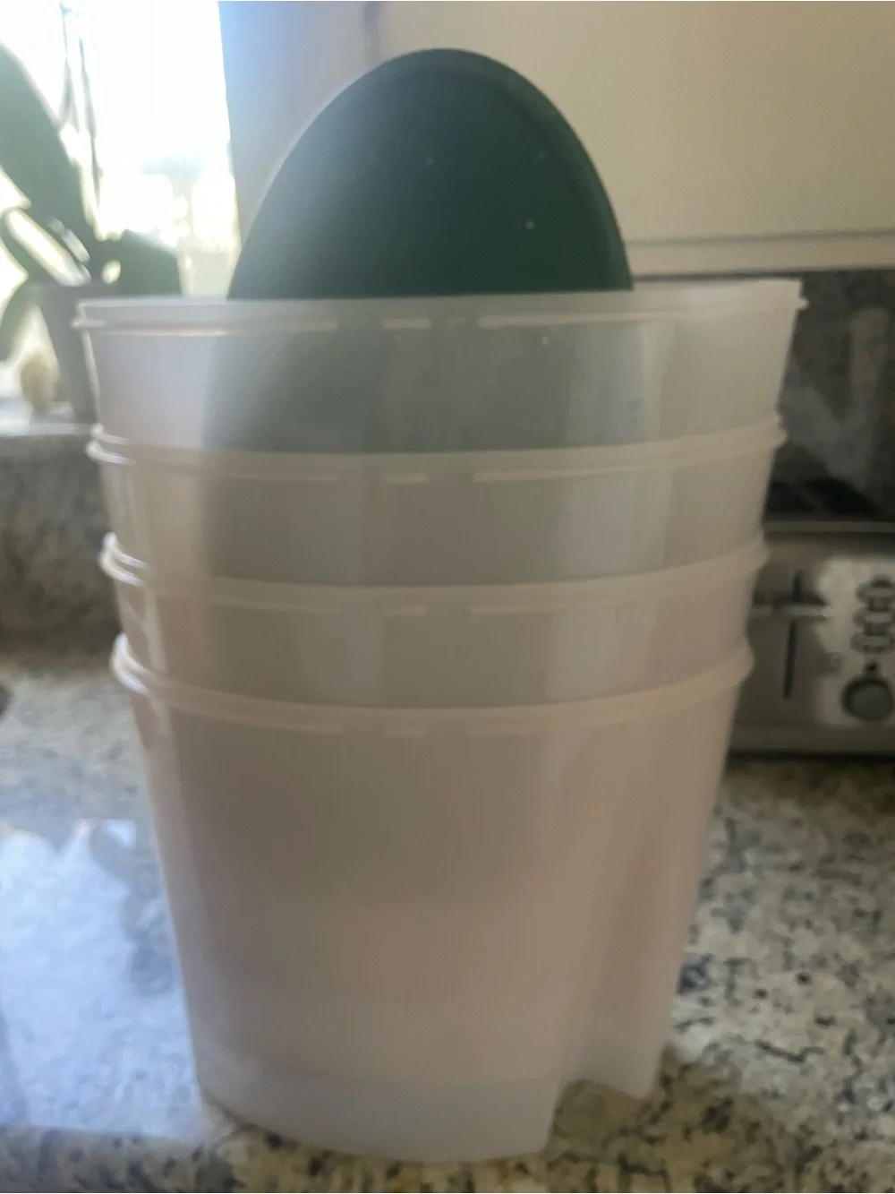 VTG Tupperware FIFO (First In First Out) cereal storer container (1)
